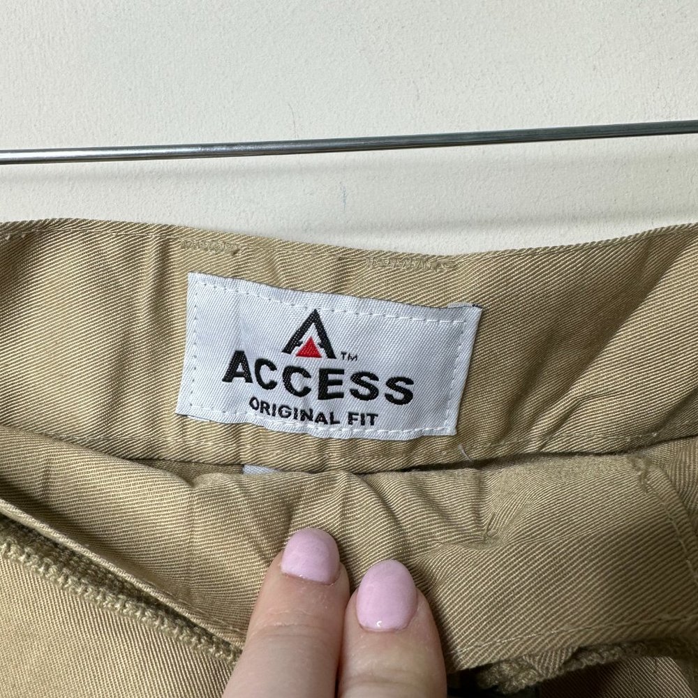 Access Original Fit Beige Belted Cargo Shorts Men's 50 - Picture 3 of 5